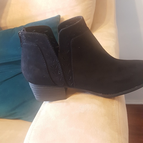 Booties - Picture 2 of 4